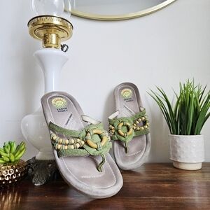 Earth Shoe Logan Genuine Leather Thong Sandals Comfort First Gelron 2000, Size 7
